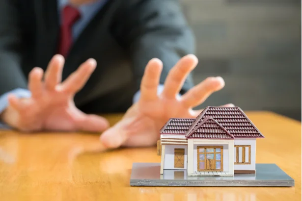 Illustration of bank seizing a property in Portugal