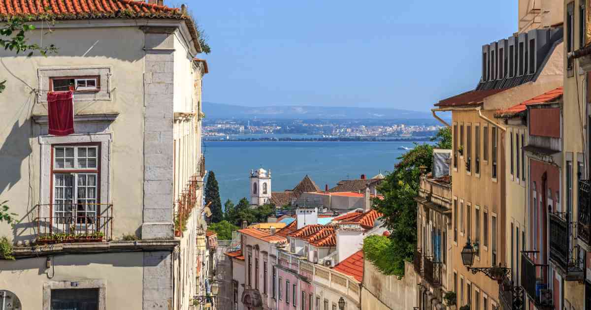 Lisbon's Top 6: Neighborhoods for Quality Living